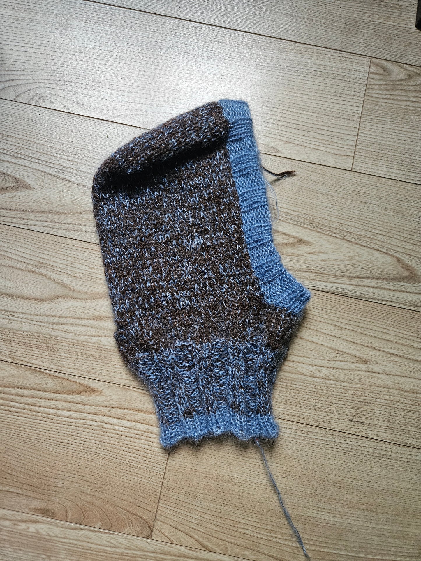 Pony Tail Day Balaclava *knitting pattern*