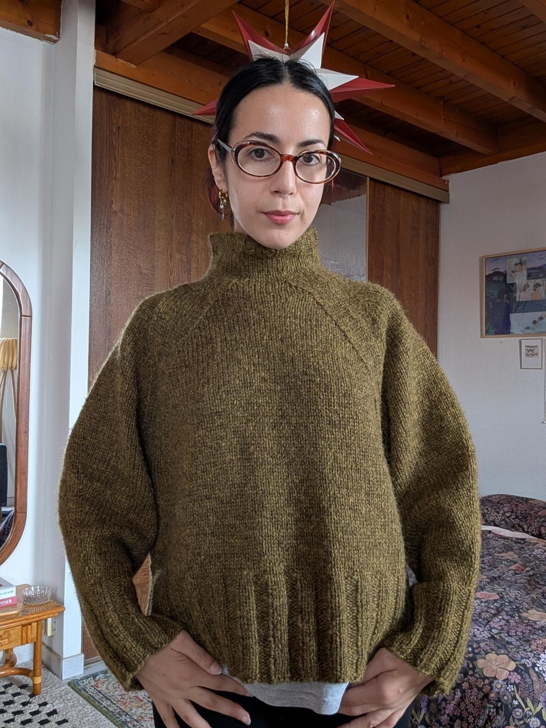 **Tokyo Pop jumper *knitting pattern*