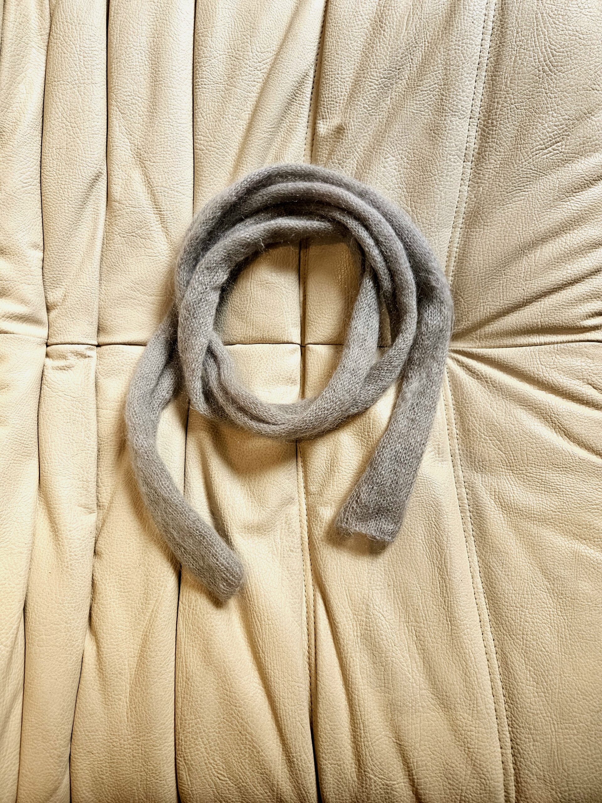 Endless skinny scarf free knitting pattern - Image 2