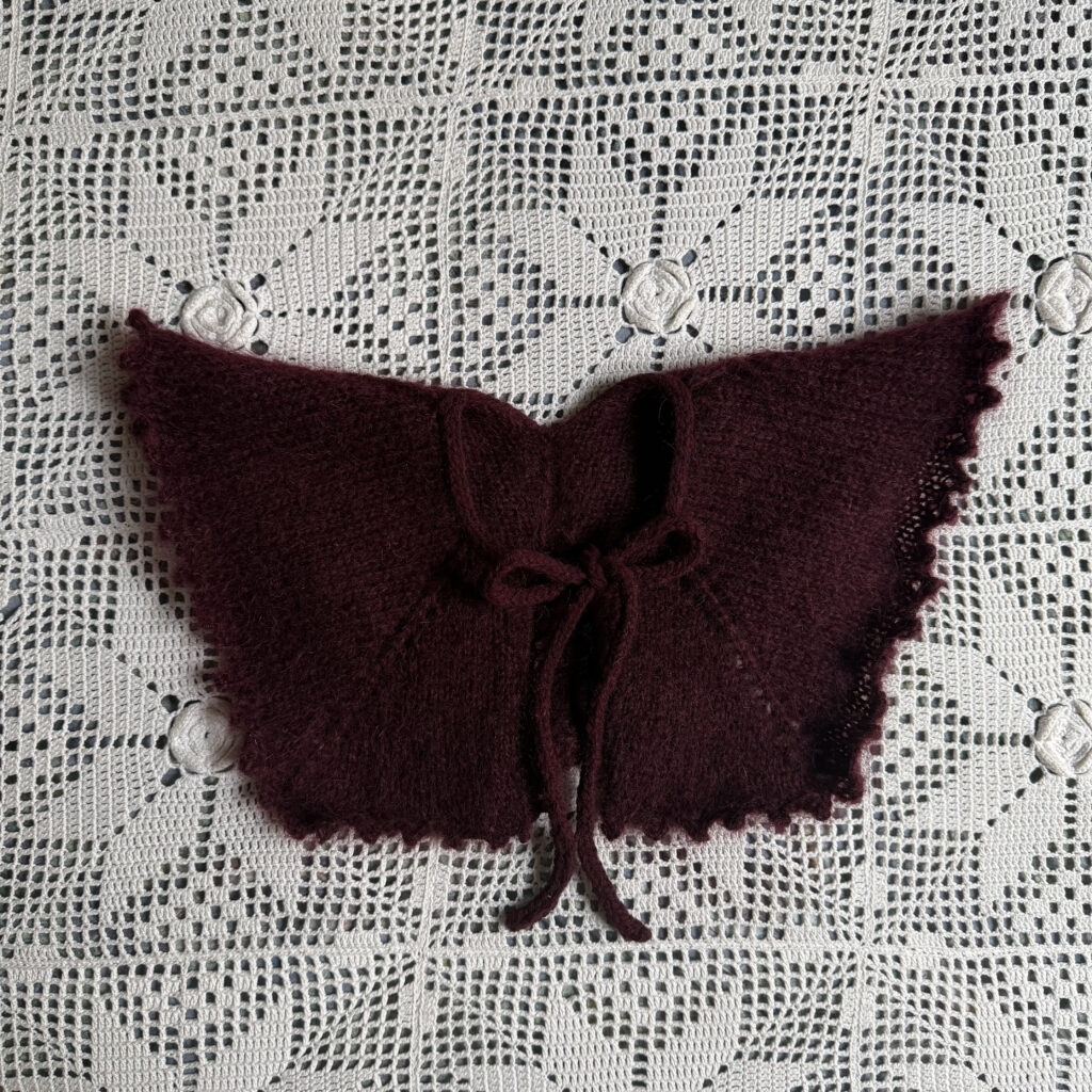 Il Colletto marchigiano burgundy mohair